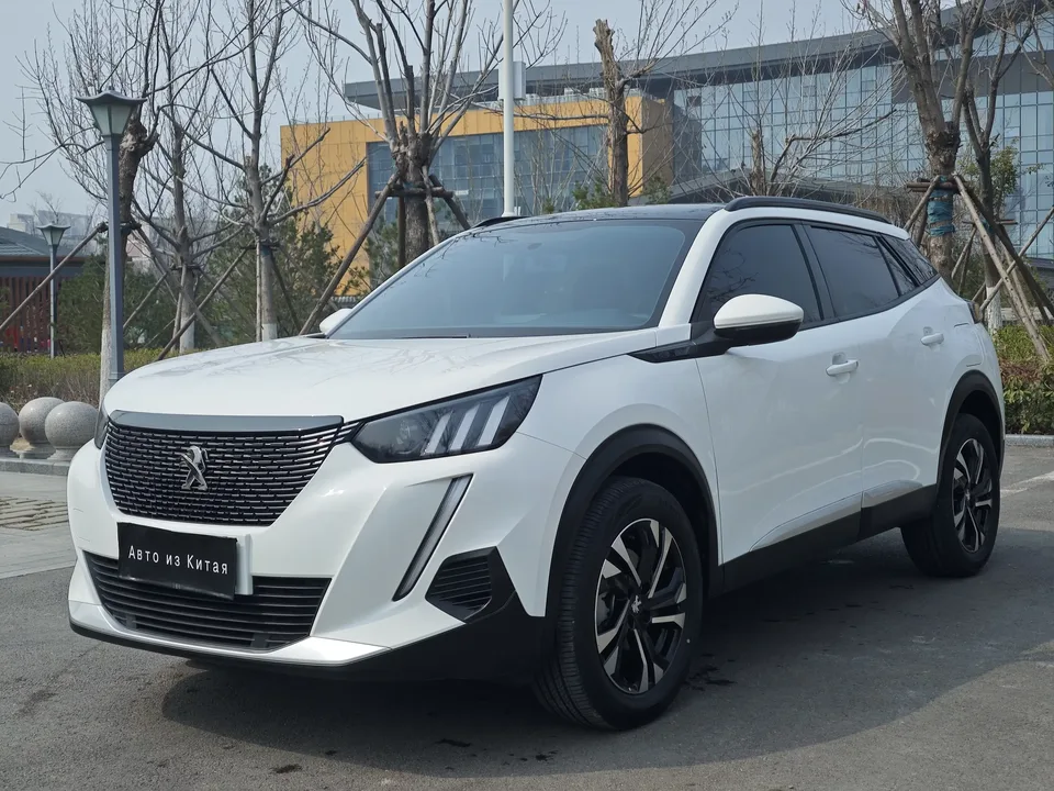 Peugeot 2008 Peugeot 2008 2022 230THP THE ONE 2023 — photo 1, buy with delivery to Moscow