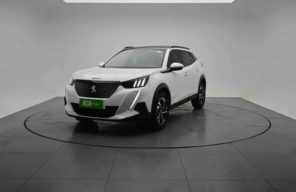 Peugeot 2008 Peugeot 2008 2022 230THP THE ONE 2022 — photo 1, buy with delivery to Moscow