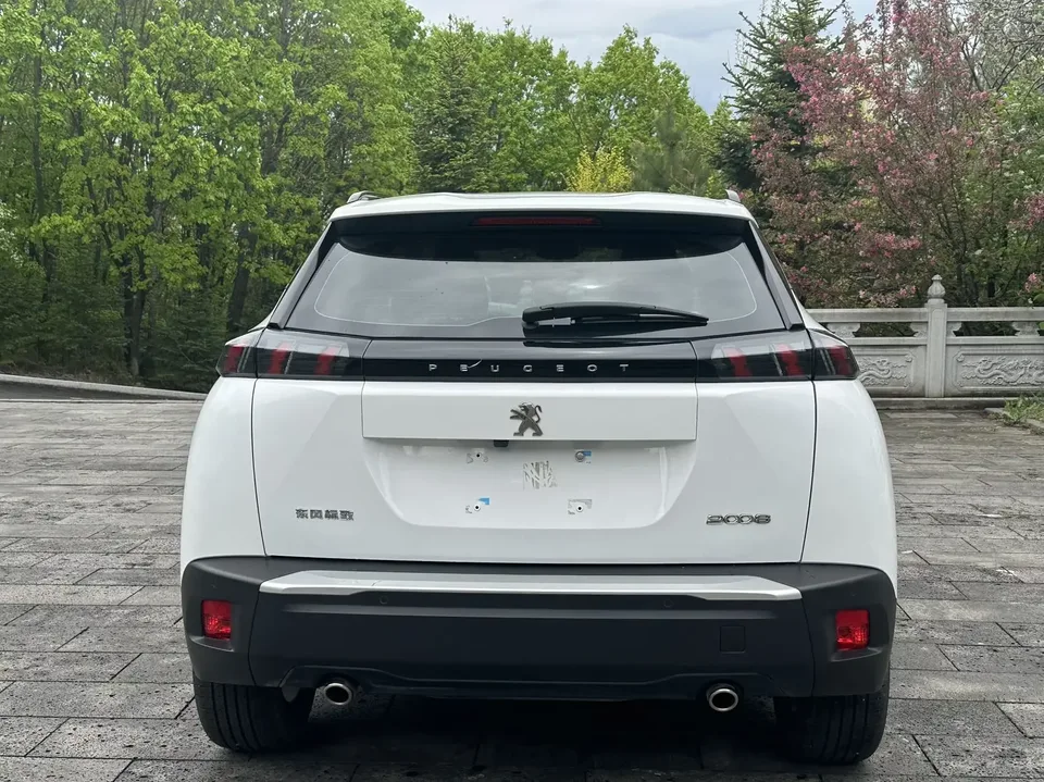 Peugeot 2008 Peugeot 2008 2022 230THP THE ONE 2022 — миниатюра 2