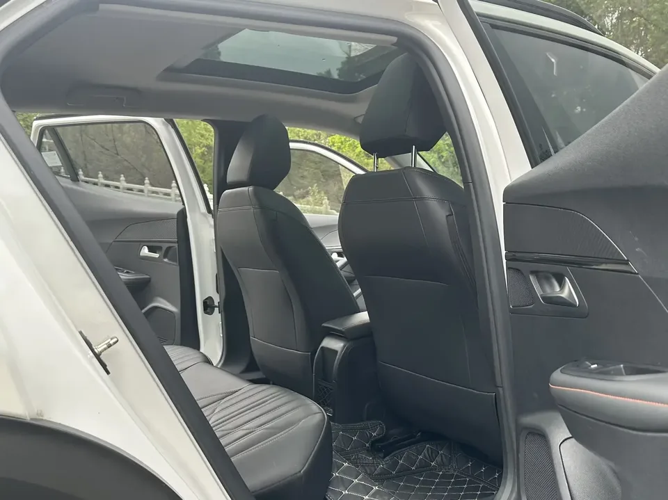 Peugeot 2008 Peugeot 2008 2022 230THP THE ONE 2022 — миниатюра 4