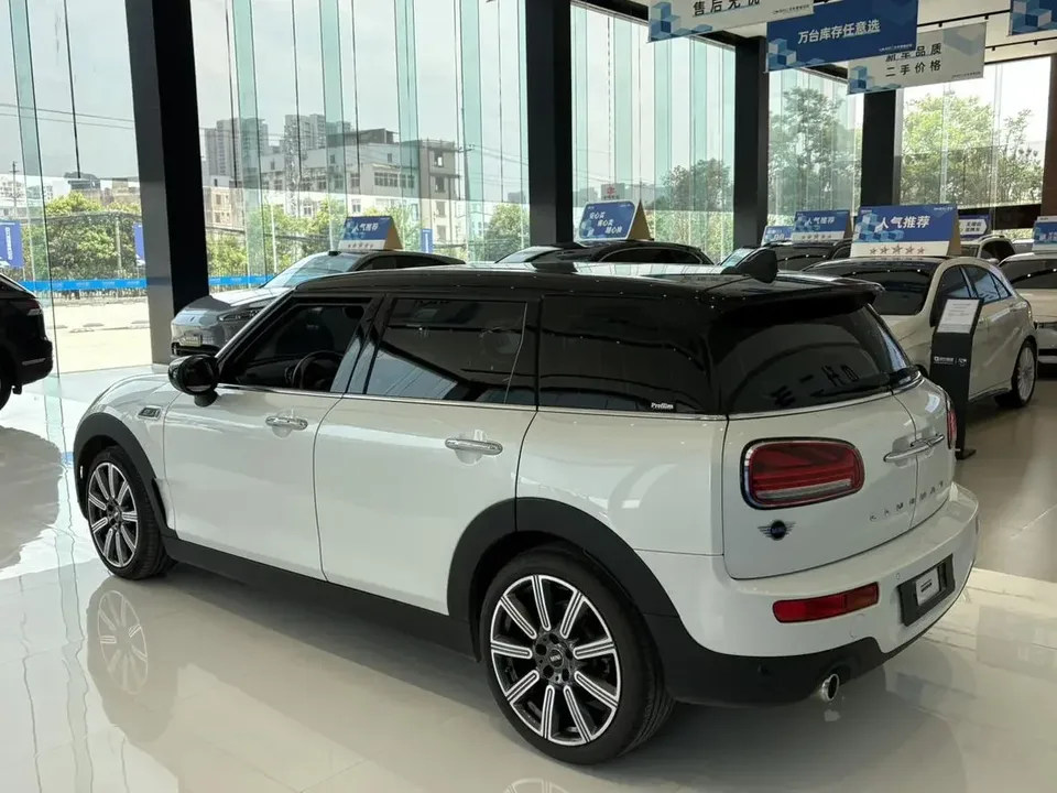 MINI Clubman MINI CLUBMAN 2023 1.5T COOPER Connoisseur 2023 — thumbnail 2