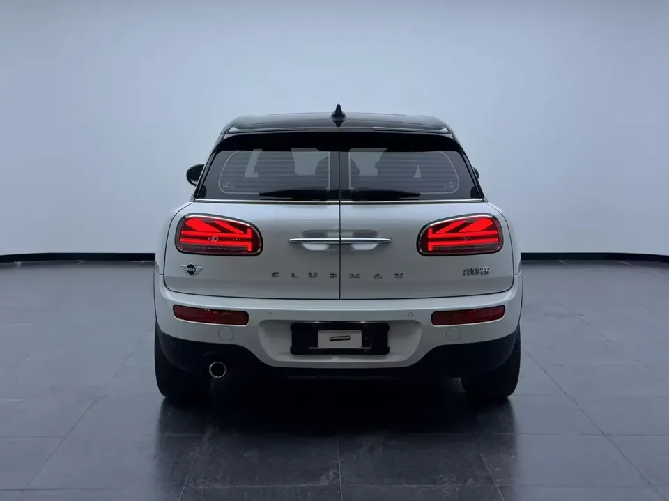 MINI Clubman MINI CLUBMAN 2023 Modified 1.5T COOPER Classic 2023 — thumbnail 2