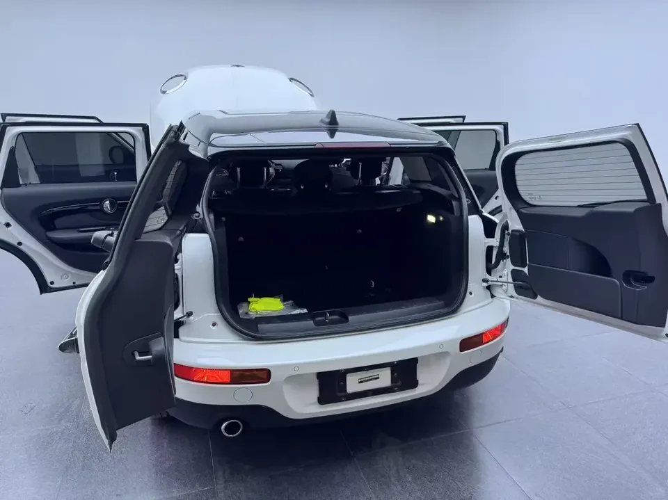 MINI Clubman MINI CLUBMAN 2023 Modified 1.5T COOPER Classic 2023 — thumbnail 4