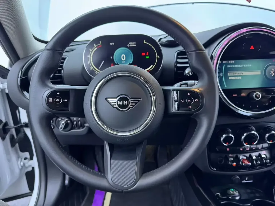 MINI Clubman MINI CLUBMAN 2023 Modified 1.5T COOPER Classic 2023 — thumbnail 5
