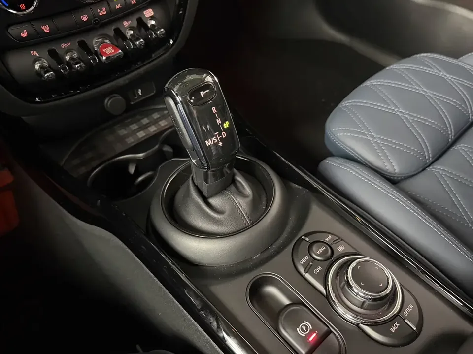 MINI Clubman MINI CLUBMAN 2023 1.5T COOPER Connoisseur 2023 — thumbnail 4