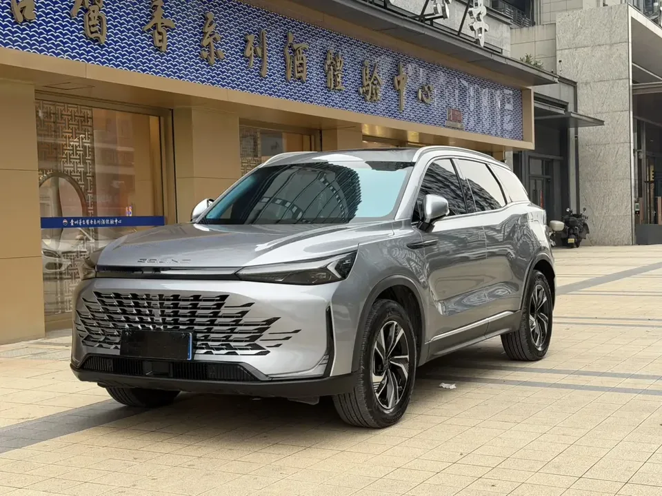 BAIC Beijing X7 Beijing X7 2023 1.5TD Super Enjoy+ 2024 — photo 1, buy with delivery to Moscow