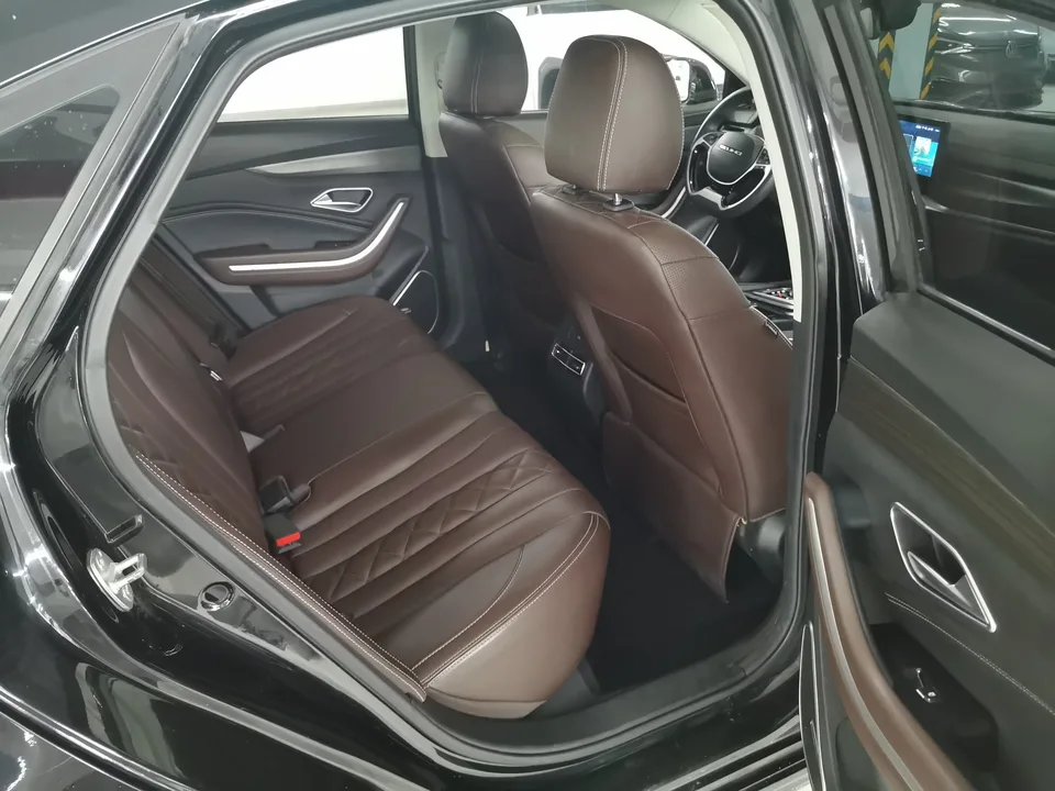 BAIC BeijingEU7 BeijingEU7 2022 Yifeng Edition 2023 — thumbnail 5