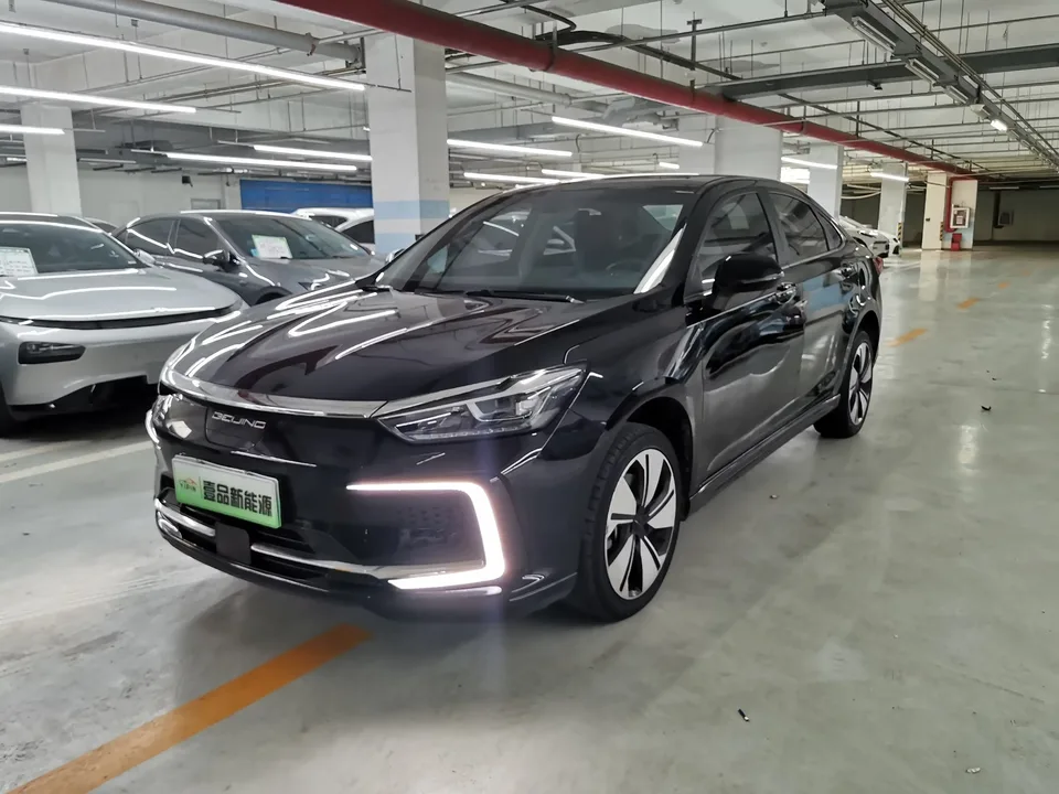 BAIC BeijingEU7 BeijingEU7 2022 Yifeng Edition 2023 — photo 1, buy with delivery to Moscow