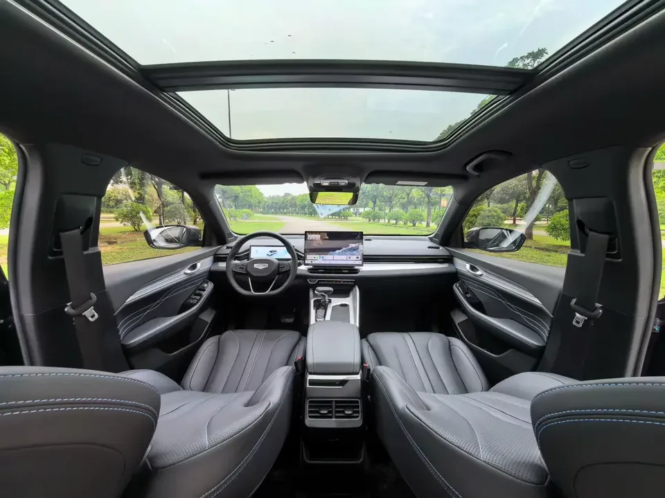 Geely Preface Xing Rui 2025 1.5T Dongfangyao Kunlun Edition 2025 — thumbnail 4