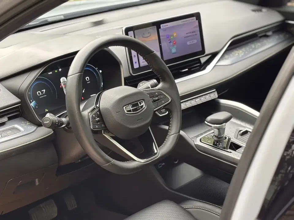 Geely Preface Xing Rui 2023 1.5T Kunlun Edition 2024 — thumbnail 5