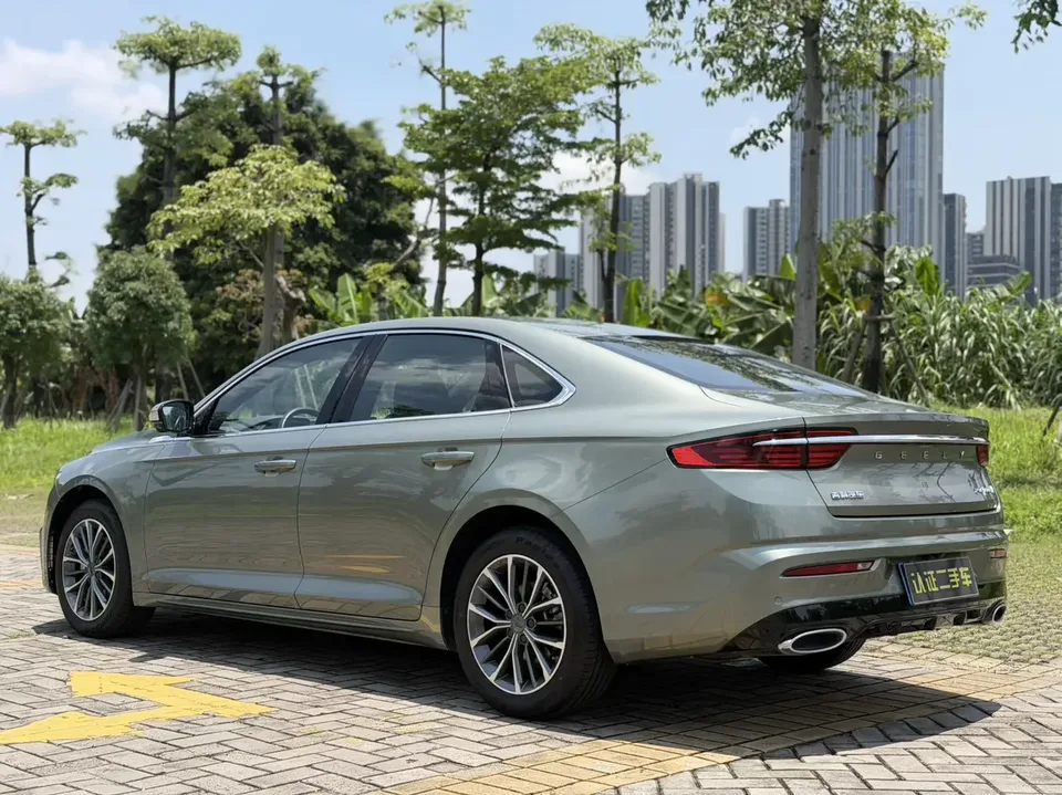 Geely Preface Xing Rui 2023 1.5T Fuyao Edition 2023 — thumbnail 2