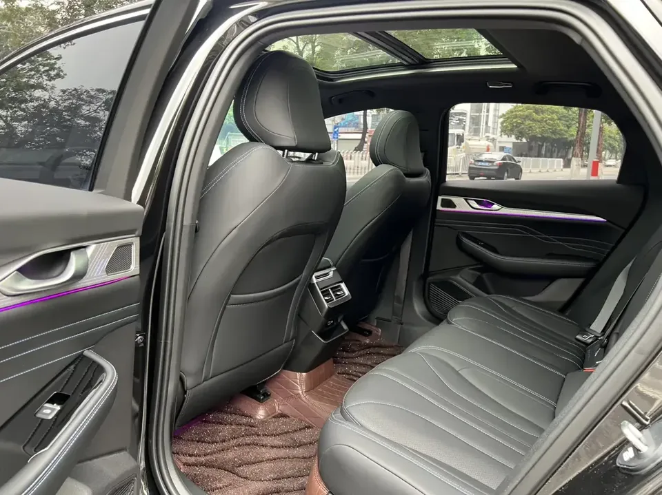 Geely Preface Xing Rui 2025 1.5T Dongfang Yao Fuyao Edition 2025 — thumbnail 5