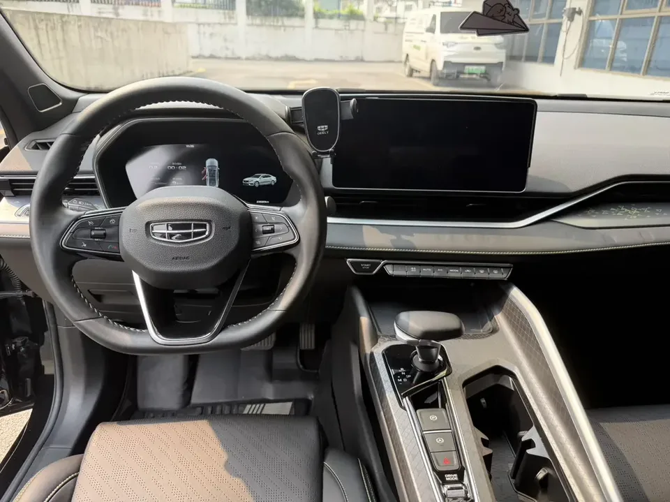 Geely Preface Xing Rui 2023 1.5T Kunlun Edition 2024 — thumbnail 3
