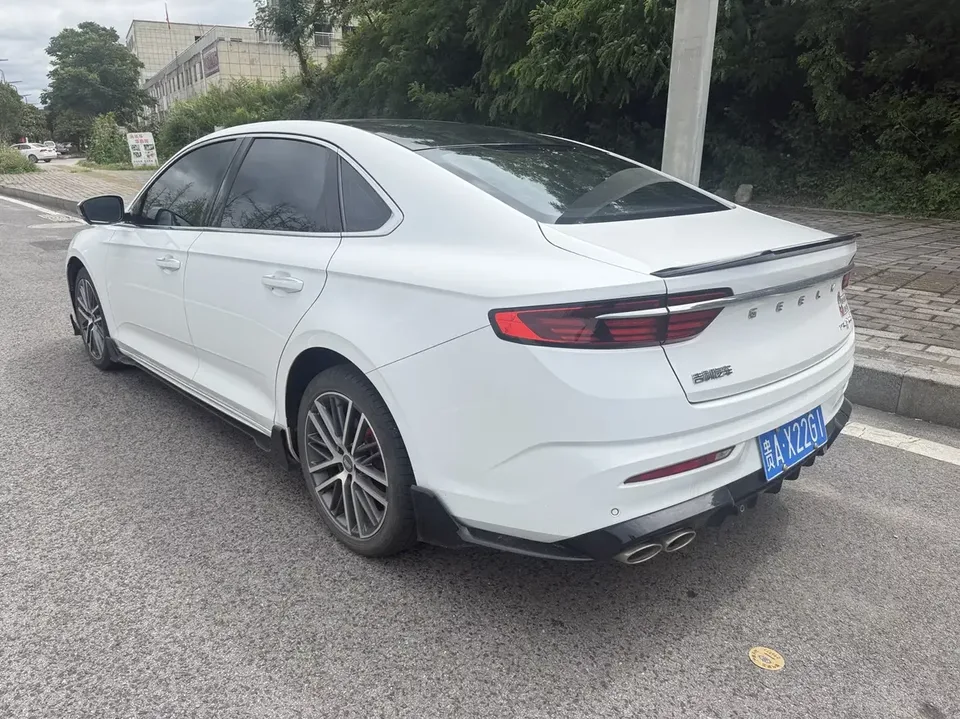 Geely Preface Xing Rui 2023 1.5T Kunlun Edition 2023 — thumbnail 4