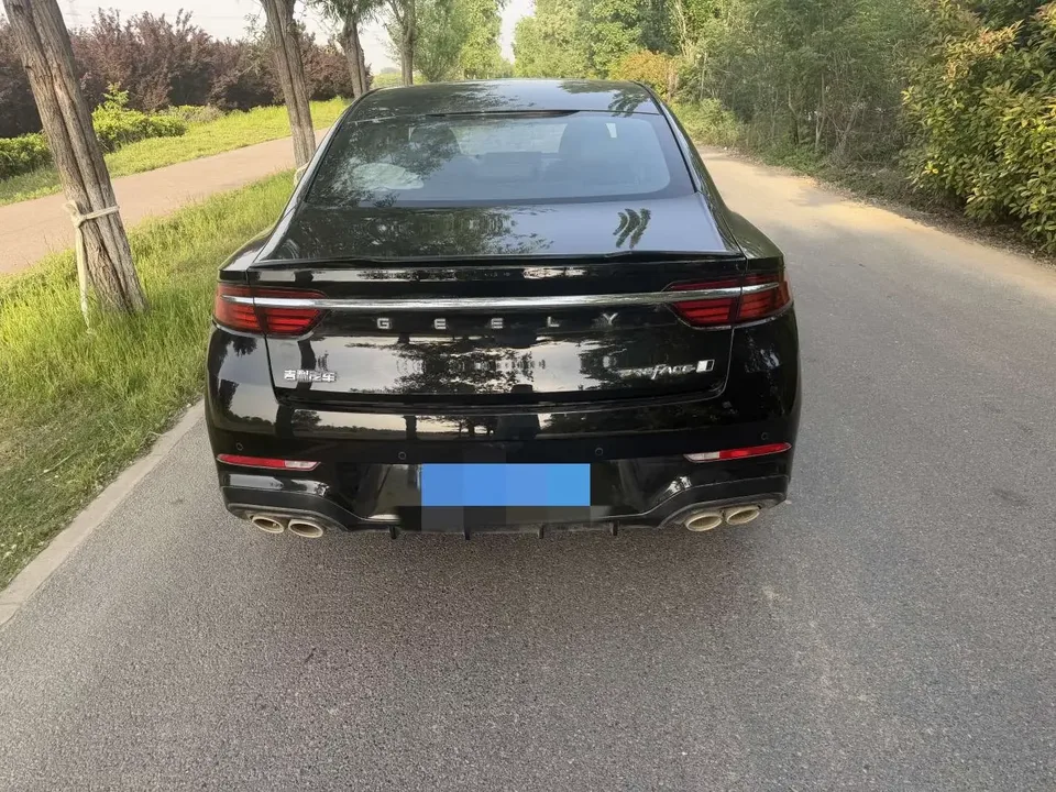 Geely Preface Xing Rui 2026 1.5T Dongfangyao Kunlun Edition 2025 — thumbnail 2