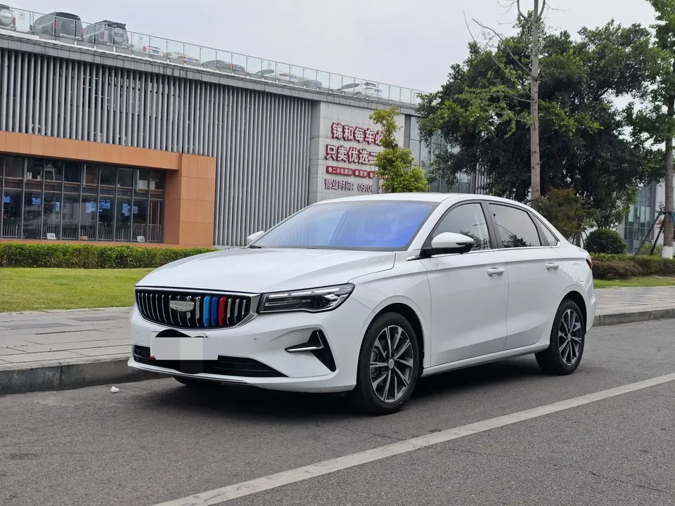 Geely Emgrand emgrand 2025 4th Generation 1.5L CVT Premium 2025 — photo 1, buy with delivery to Moscow