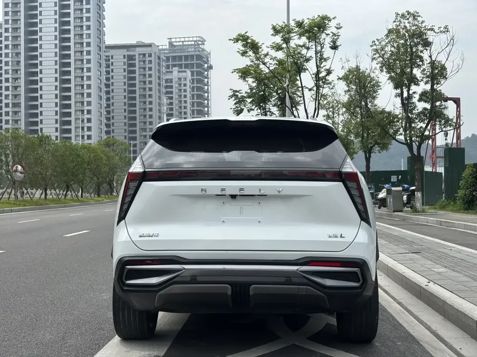 Geely Atlas L Boyue L 2023 1.5TD DCT Premium 2024 — thumbnail 2