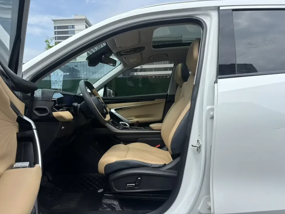 Geely Atlas L Boyue L 2023 1.5TD DCT Premium 2024 — thumbnail 4