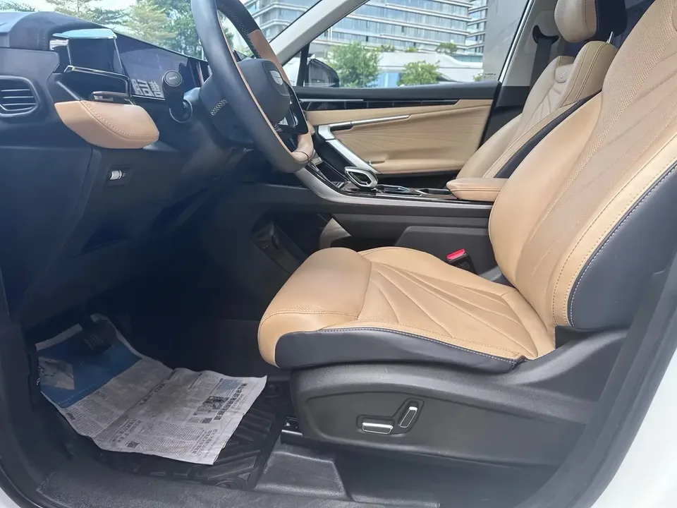 Geely Atlas L Boyue L 2023 1.5TD DCT Premium 2024 — thumbnail 5