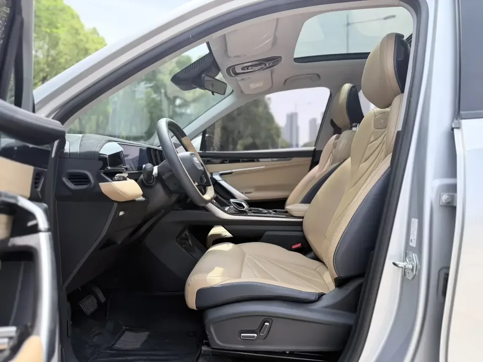 Geely Atlas L Boyue L 2023 1.5TD DCT Premium 2022 — thumbnail 4