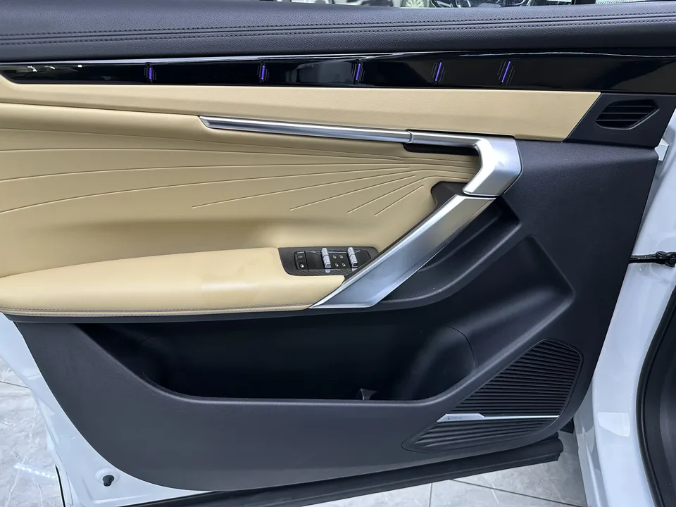 Geely Atlas L Boyue L 2023 1.5TD DCT Premium 2023 — thumbnail 5