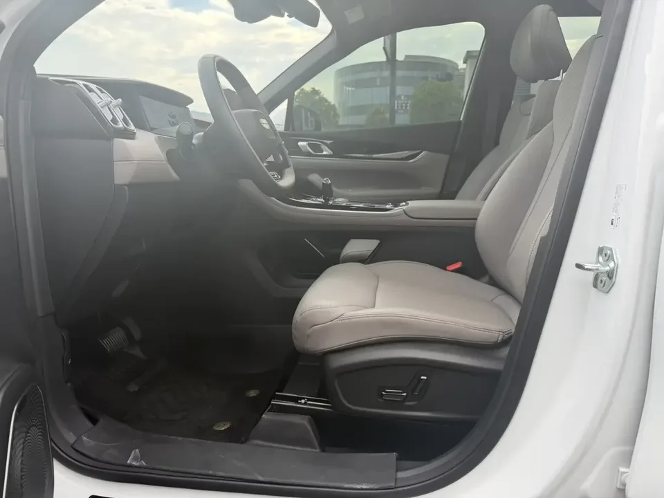 Geely Atlas L Boyue L 2025 Fourth generation 1.5TD DCT Sanhe 2025 — thumbnail 5