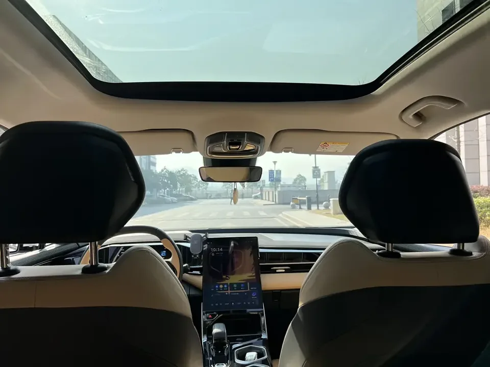 Geely Atlas L Boyue L 2023 1.5TD DCT Premium 2024 — thumbnail 2