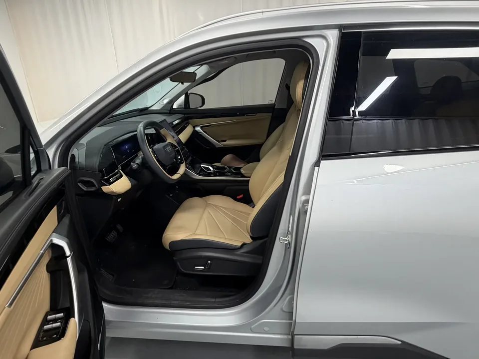 Geely Atlas L Boyue L 2023 1.5TD DCT Premium 2024 — thumbnail 5