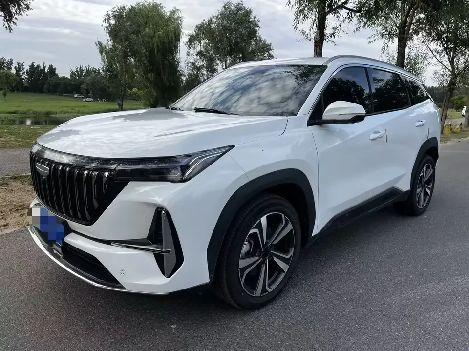 Geely Atlas L Boyue L 2025 Fourth generation 1.5TD DCT Sanhe 2025 — photo 1, buy with delivery to Moscow