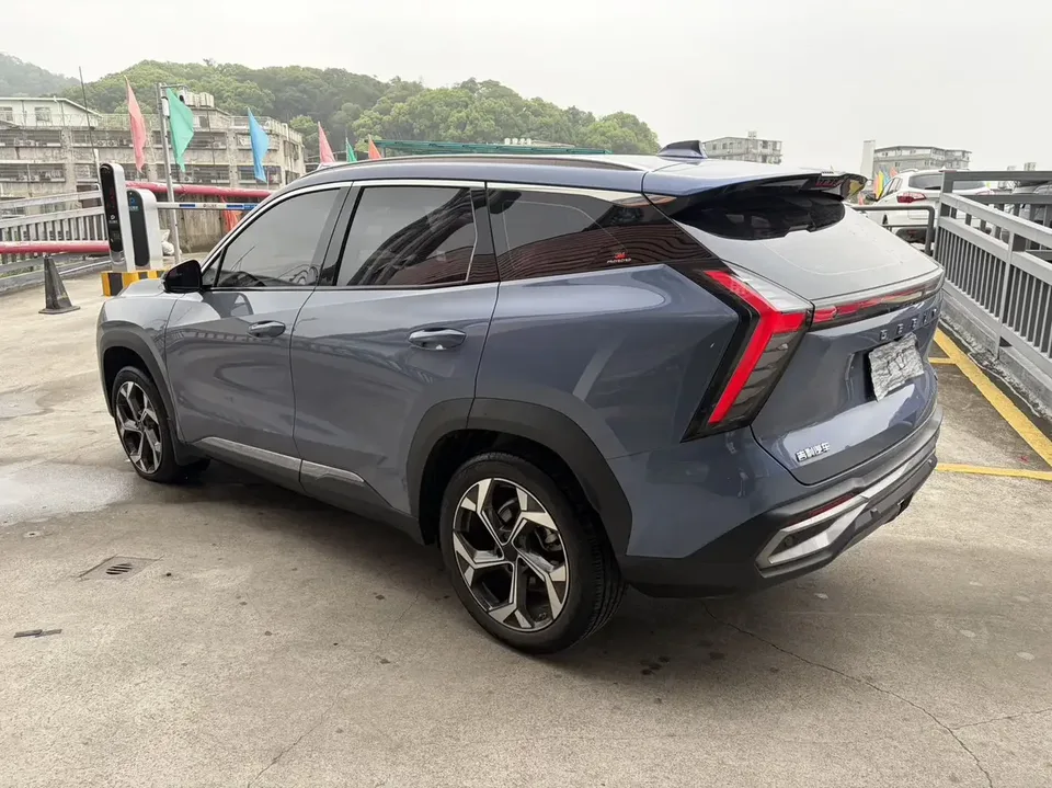 Geely Atlas L Boyue L 2023 1.5TD DCT Premium 2024 — thumbnail 5