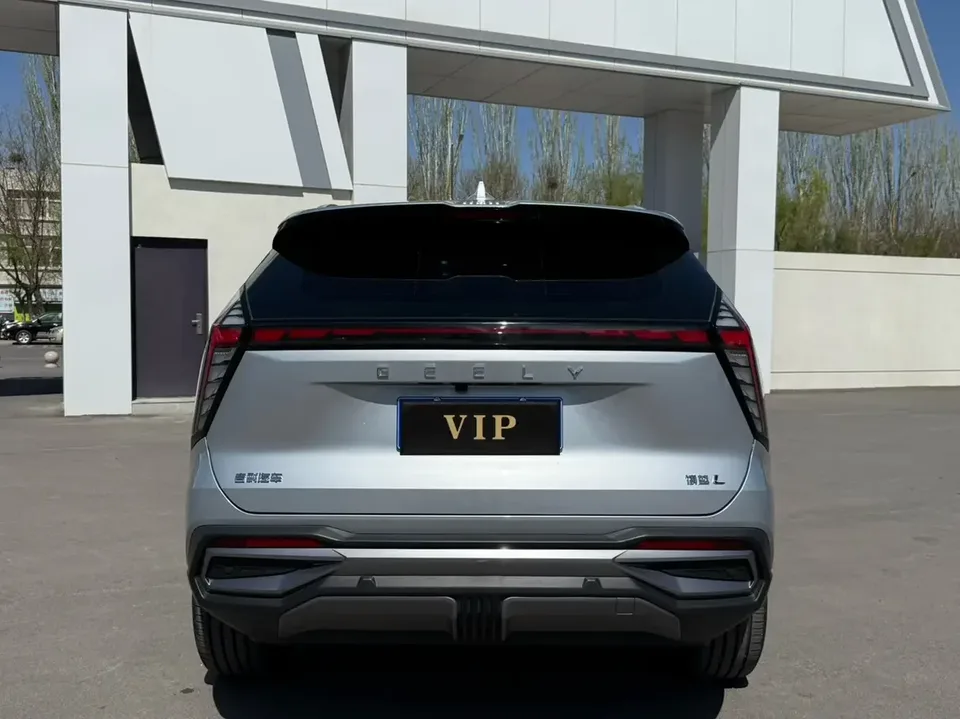Geely Atlas L Boyue L 2023 1.5TD DCT Premium 2024 — thumbnail 2