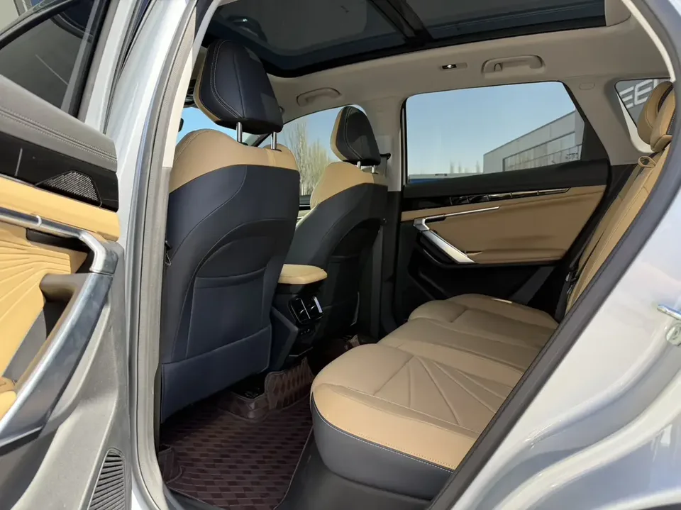 Geely Atlas L Boyue L 2023 1.5TD DCT Premium 2024 — thumbnail 3