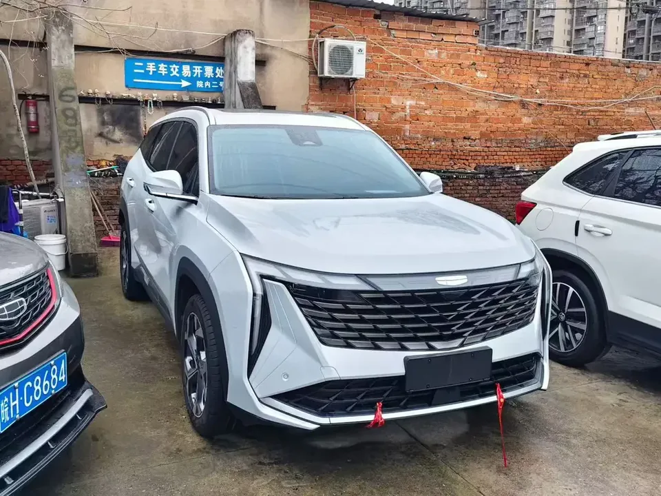 Geely Atlas L Boyue L 2024 1.5TD DCT Premium Edition 2024 — thumbnail 3