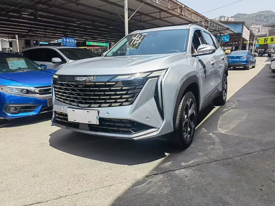 Geely Atlas L Boyue L 2023 1.5TD DCT Premium 2024 — photo 1, buy with delivery to Moscow