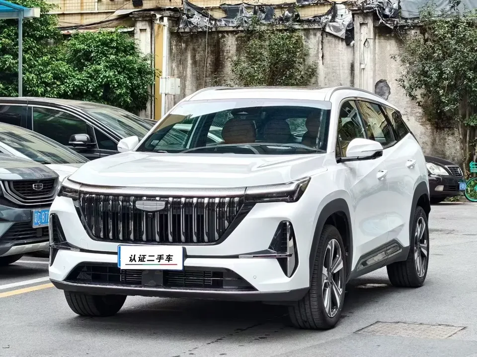 Geely Atlas L Boyue L 2025 Fourth generation 1.5TD DCT Sanhe 2025 — photo 1, buy with delivery to Moscow