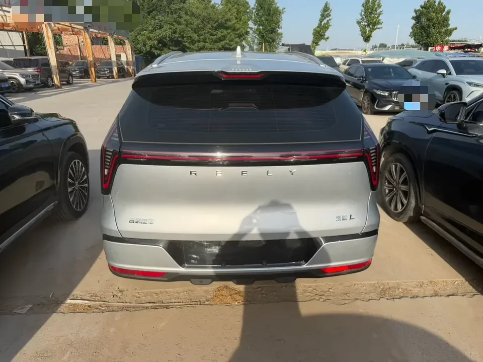 Geely Atlas L Boyue L 2025 The fourth generation 1.5TD DCT sets sail 2026 — thumbnail 2
