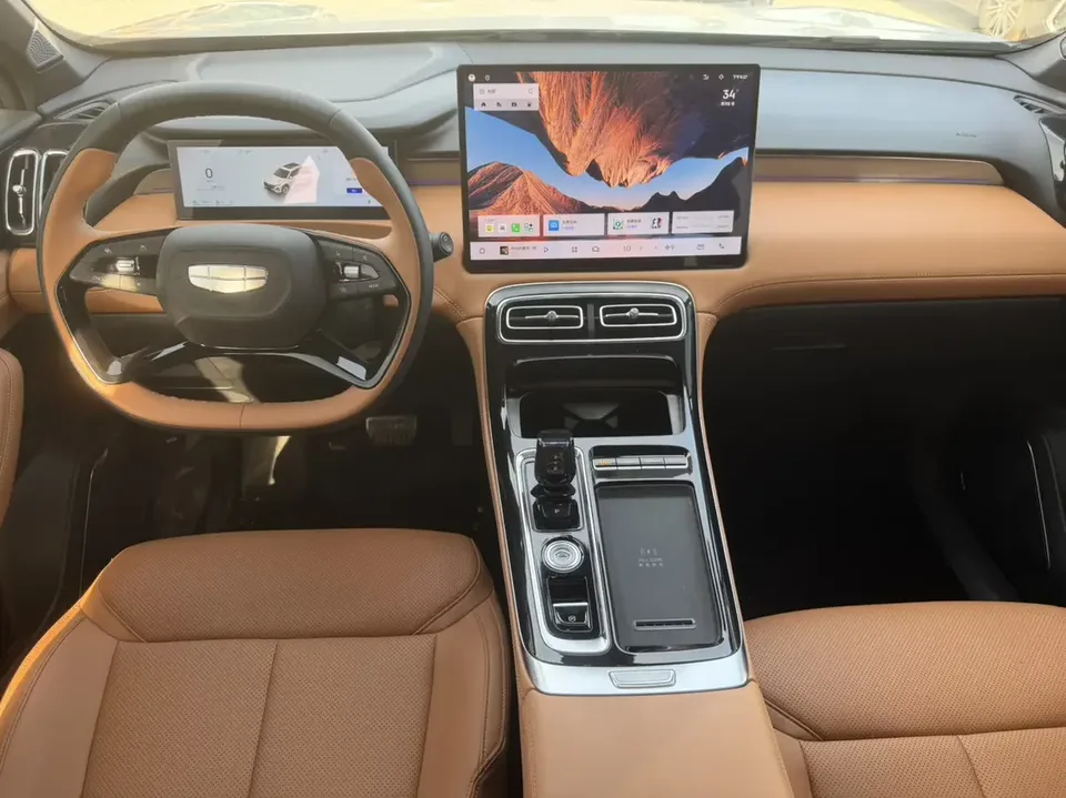 Geely Atlas L Boyue L 2025 The fourth generation 1.5TD DCT sets sail 2026 — thumbnail 4