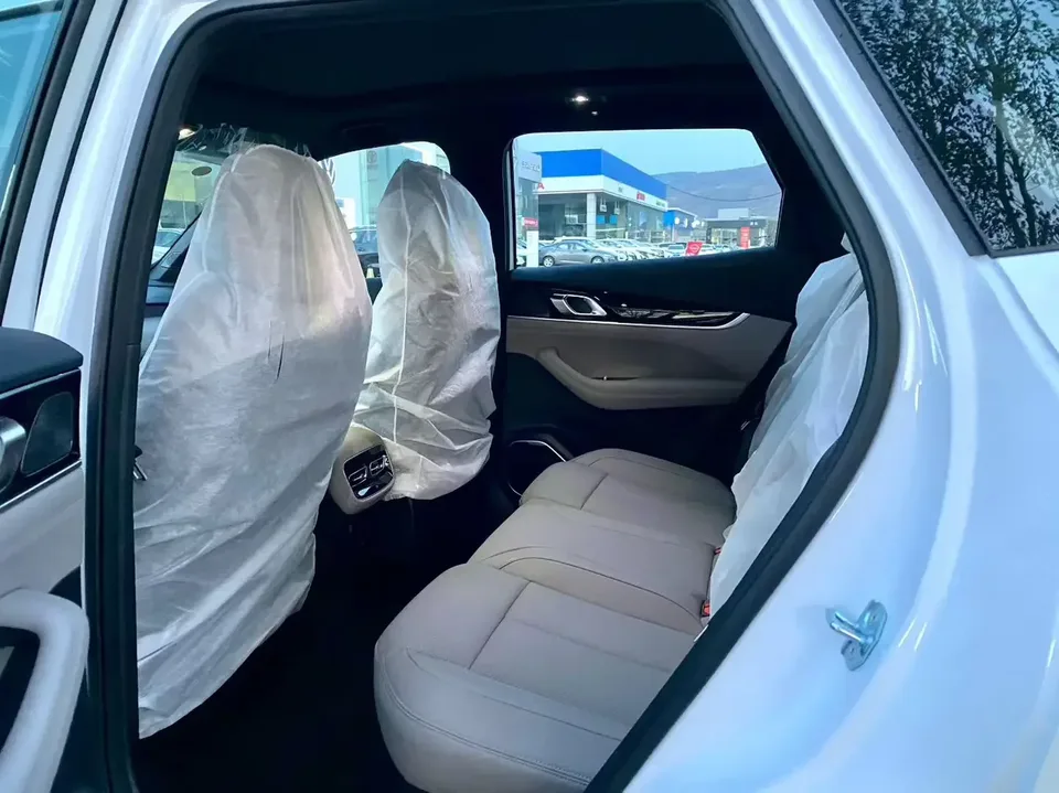 Geely Atlas L Boyue L 2025 The fourth generation 1.5TD DCT starts its journey 2026 — миниатюра 3