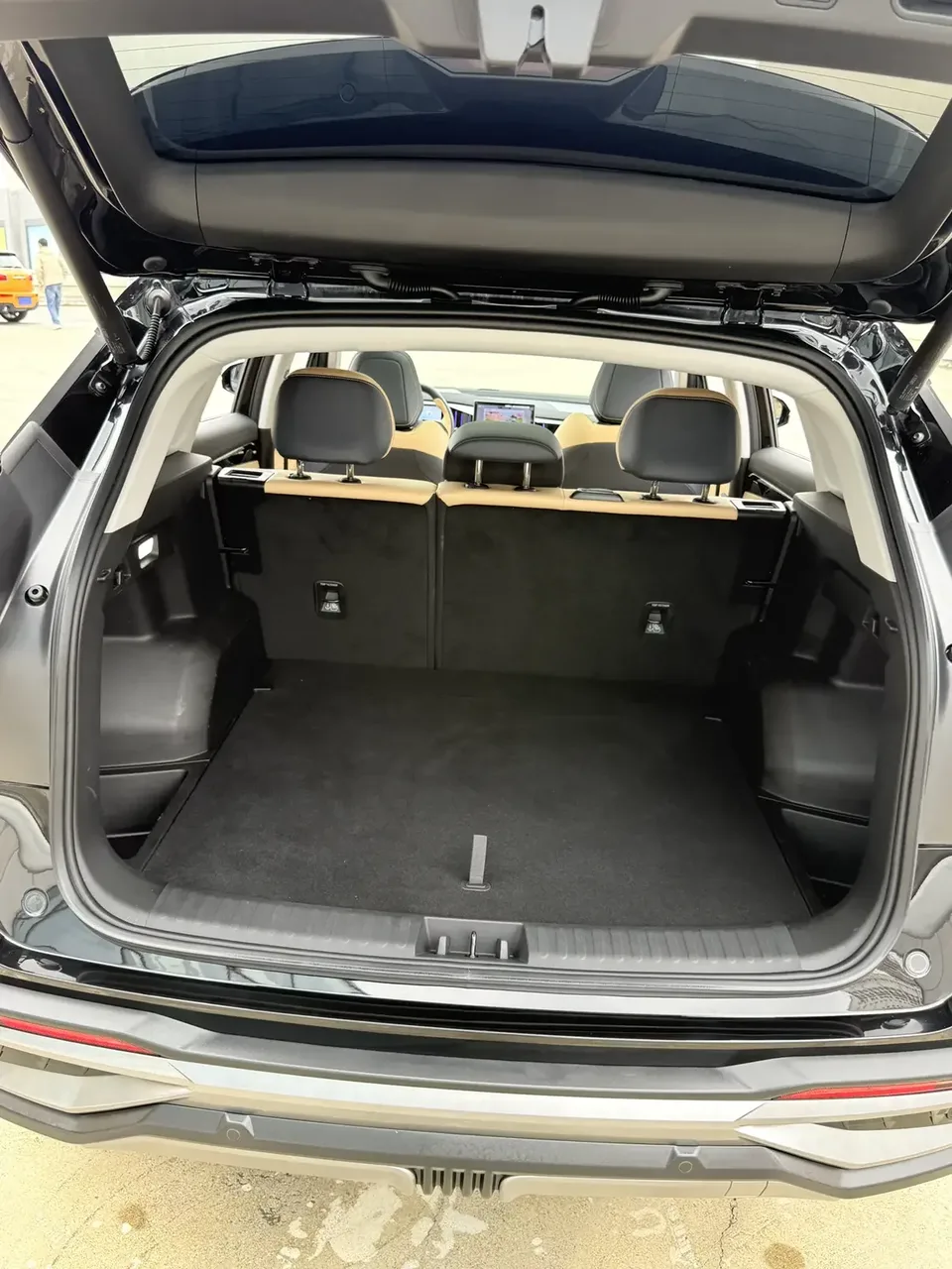 Geely Atlas L Boyue L 2023 1.5TD DCT Premium 2024 — thumbnail 3