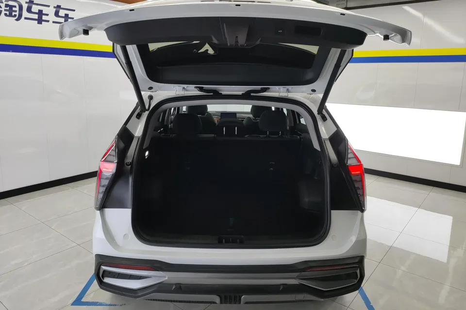 Geely Atlas L Boyue L 2024 1.5TD DCT Premium Edition 2025 — thumbnail 5