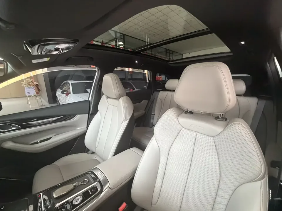 Geely Atlas L Boyue L 2025 The fourth generation 1.5TD DCT starts its journey 2025 — thumbnail 5
