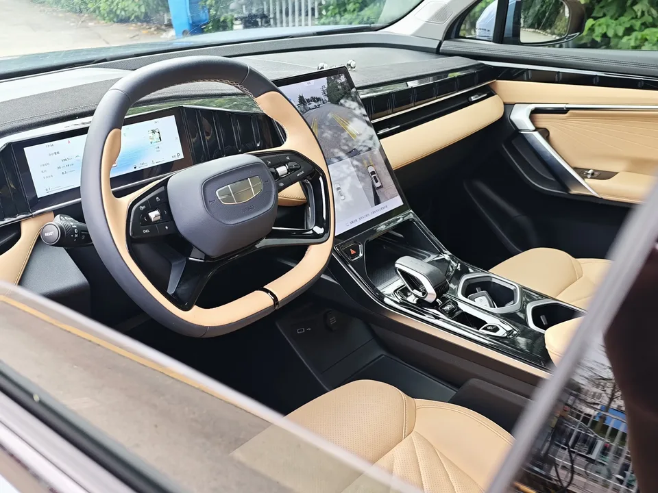 Geely Atlas L Boyue L 2024 1.5TD DCT Premium Edition 2024 — thumbnail 5