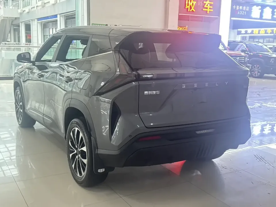 Geely Atlas Boyue 2024 1.5TD Dragon Edition 2026 — thumbnail 4