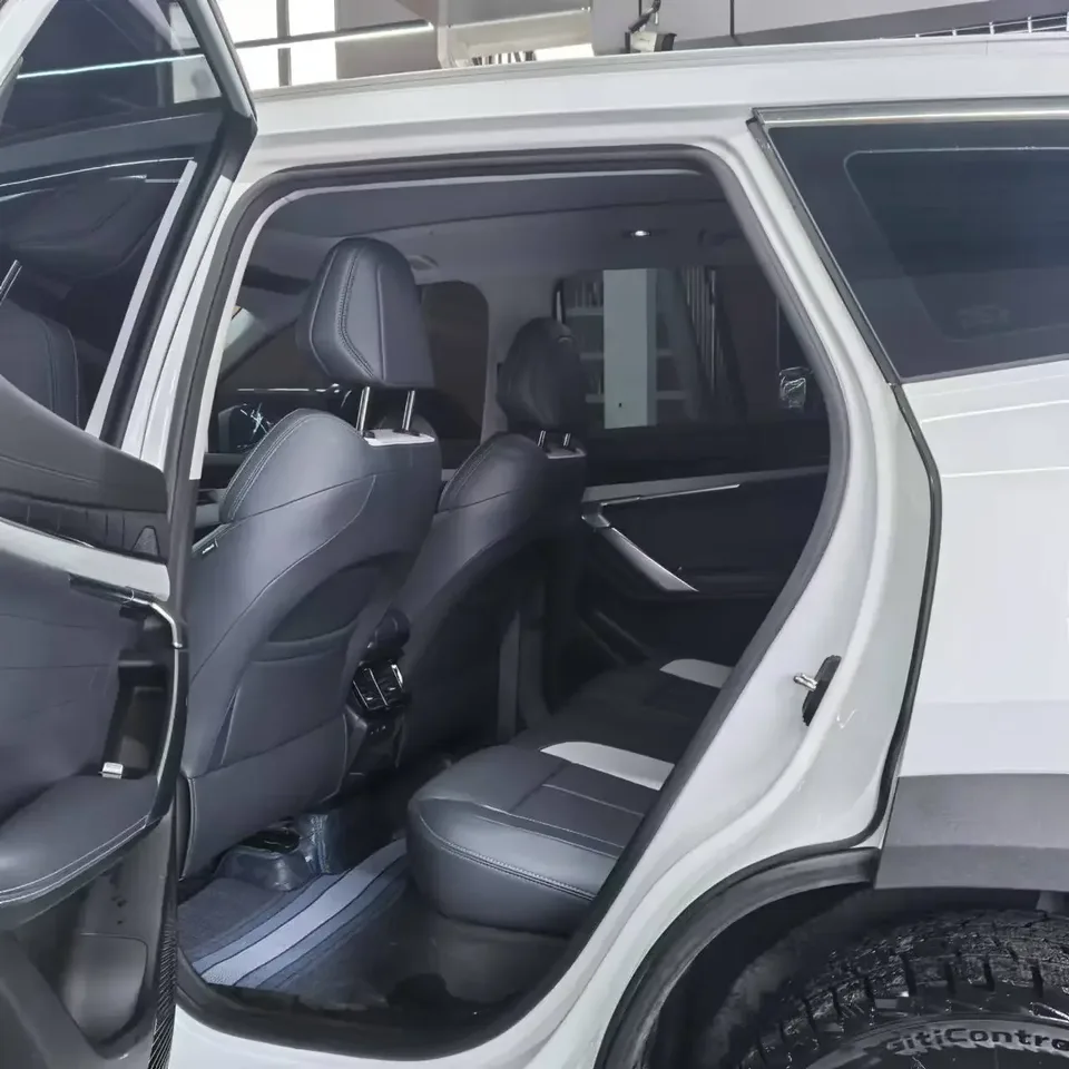 Geely Atlas L Boyue L 2024 1.5TD DCT Longteng Edition 2024 — thumbnail 3