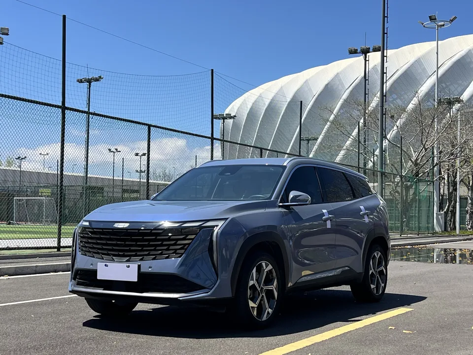 Geely Atlas L Boyue L 2023 1.5TD DCT Luxury 2023 — photo 1, buy with delivery to Moscow