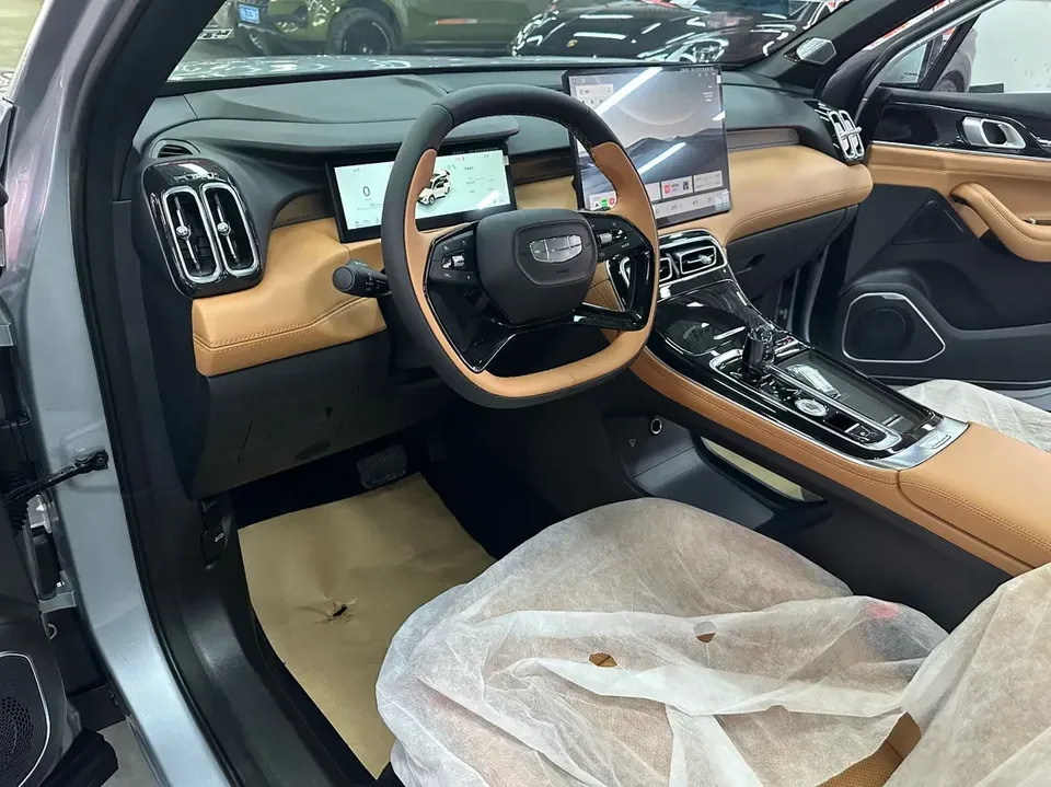 Geely Atlas L Boyue L 2025 Fourth generation 1.5TD DCT Sanhe 2026 — thumbnail 5