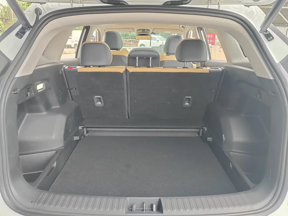 Geely Atlas L Boyue L 2023 1.5TD DCT Premium 2024 — миниатюра 5
