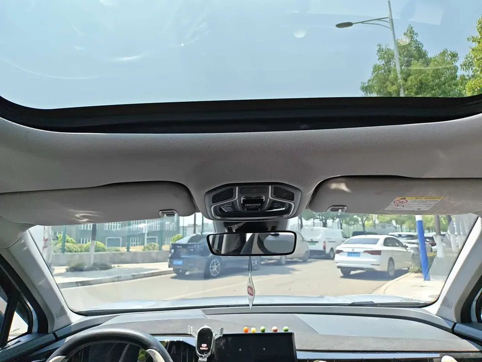 Geely Atlas L Boyue L 2023 1.5TD DCT Honor Edition 2023 — миниатюра 4