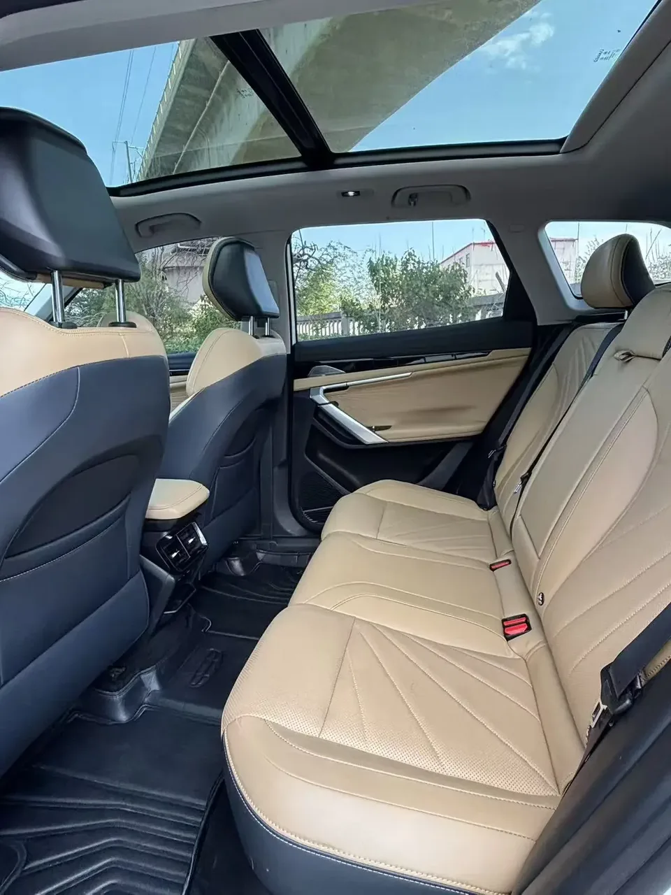 Geely Atlas L Boyue L 2023 1.5TD DCT Premium 2023 — thumbnail 3