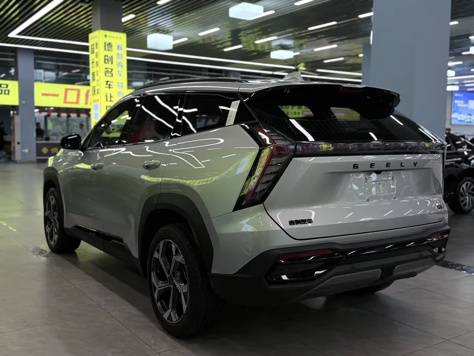Geely Atlas L Boyue L 2023 1.5TD DCT Honor Edition 2024 — thumbnail 4
